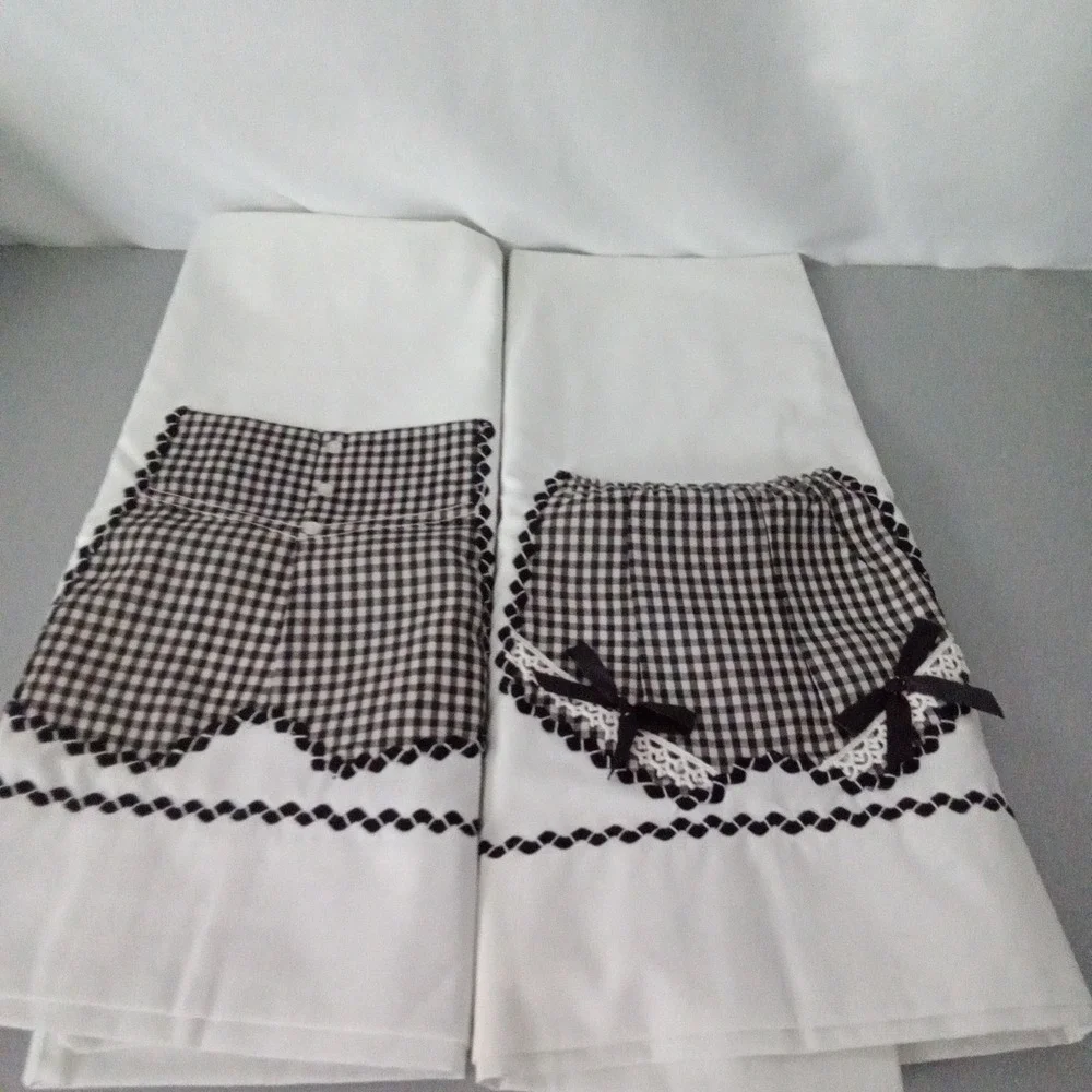 Vintage Style White Gingham Pocket Pillowcase Set Black White Lace Bows 2pc